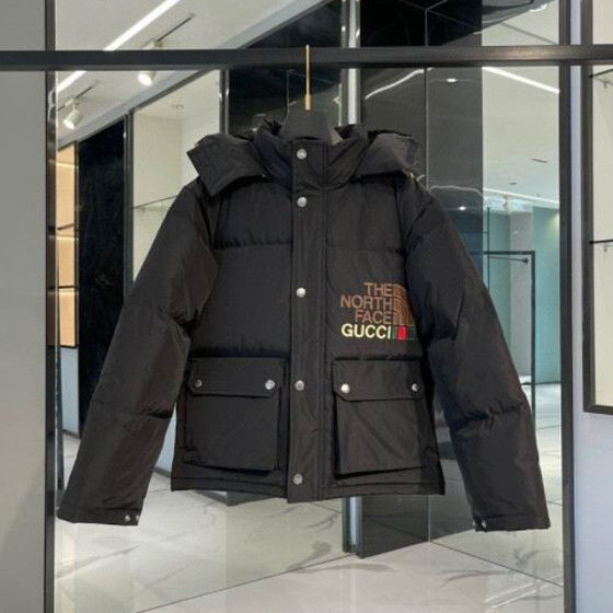 Gucci S-XL 26yr42